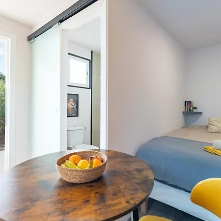 דירה Tiny House Long-term Remote Work Near Valencia מונסראט